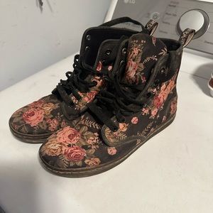 Dr martens higher top shoes